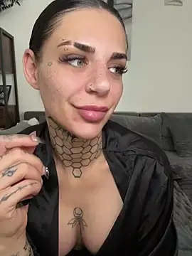 Stripchat Adult Webcam of LexiCoco