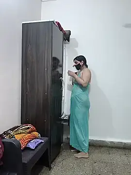 Stripchat Free Live Porn of SpicyQueenX69