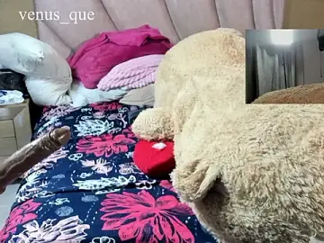 Stripchat Live Sex Cam of Venus_queenn