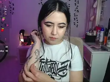 Stripchat Adult Webcams of iris_sky