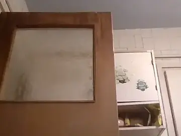 Stripchat Live Sex Cam of mariusica1@xh