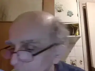 Stripchat Adult Webcam of mariusica1@xh