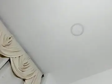 Stripchat Sex Cam of sarita_loven