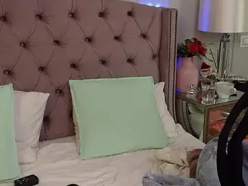 Stripchat Adult Webcams of JenniferLovve