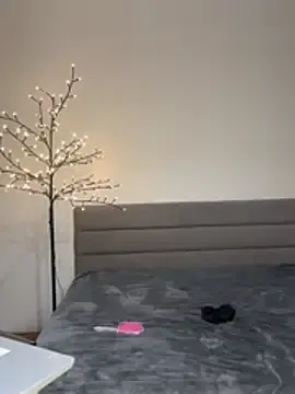 Stripchat Adult Webcam of Polli_Kiss