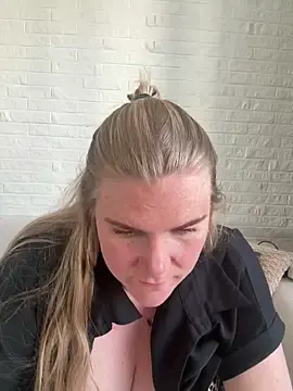 Stripchat Free Porn Cam of SexyBlondJoanna-Exclusief