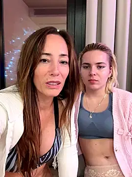 Stripchat Sex Chat of SweetAlegra_