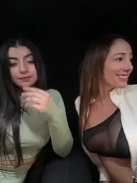 Stripchat Live Porn of SweetAlegra_