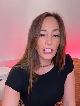 Stripchat Watch Live Sex Cams of SweetAlegra_