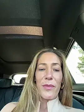 Stripchat Free Porn Cam of SweetAlegra_