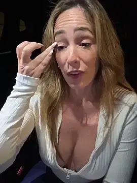 Stripchat Live Sex of SweetAlegra_