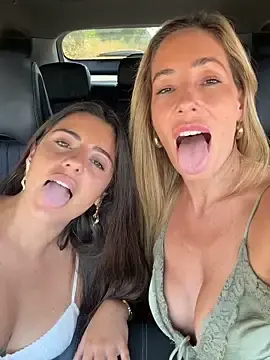 Stripchat Live Sex of SweetAlegra_