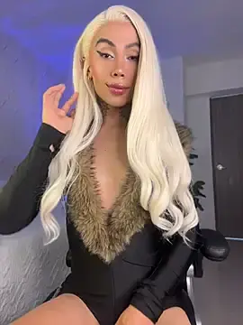 Stripchat Nude Webcam of miss_tatiana_