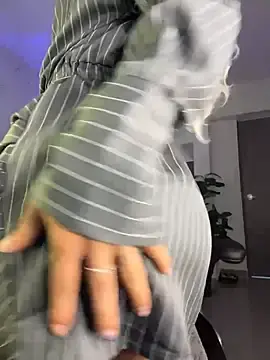 Stripchat Watch Live Sex Cams of miss_tatiana_