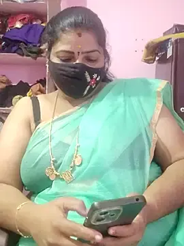 Stripchat Live Sex Cam of tamil_lathikaaa