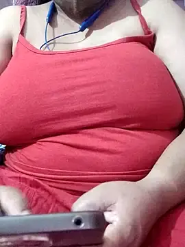 Stripchat Adult Video Chat of tamil_lathikaaa