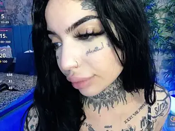 Stripchat Live Porn of CreamyInkky_