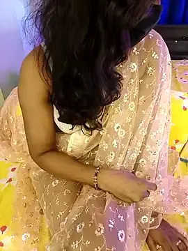 Stripchat Live Sex Cam of Lena_mahiyaa