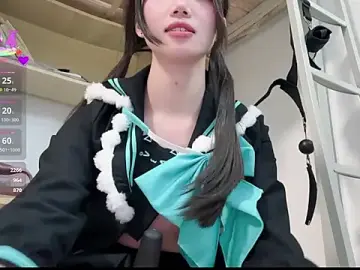 Stripchat Watch Live Sex Cams of Yiyi-707