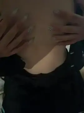 Stripchat Sex Cam of Yiyi-707