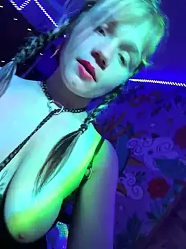 Stripchat Free Porn Cam of Cutiepiespanks