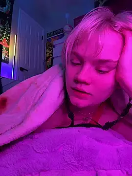 Stripchat Live Sex Cam of Cutiepiespanks