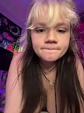 Stripchat Free Porn Cam of Cutiepiespanks