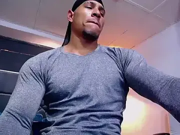 Stripchat Nude Webcam of teddyfit19cm