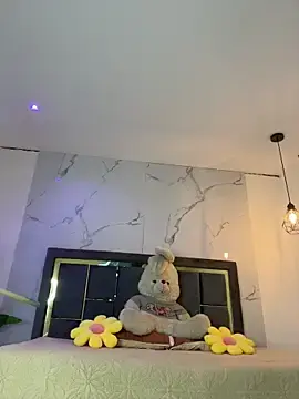 Stripchat Sex Cam of Doll_Luna_