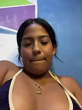 Stripchat Best live sex cam show of LeahBar