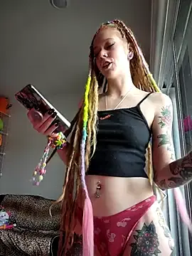 Stripchat Adult Video Chat of LucidLucy