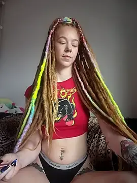 Stripchat Adult Webcam of LucidLucy