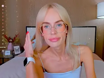 Stripchat Best live sex cam show of bellatip