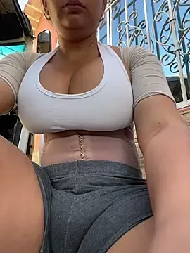 Stripchat Adult Webcam of maymercy