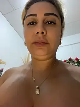 Stripchat Live Sex Cam of maymercy