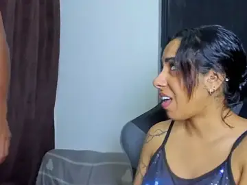 Stripchat Nude Webcam of violet_and_myers