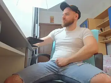 Stripchat Live Sex of Ryanstone_