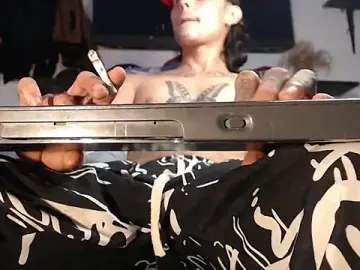 Stripchat Best Webcam of dupsom1112