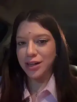 Stripchat Adult Video Chat of emperatriz_reyes