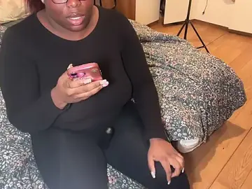 Stripchat Free Porn Cam of nanaisbackk