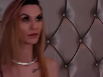 Stripchat Adult Webcam of MayaHale