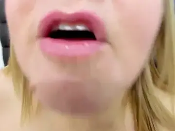 Stripchat Adult Webcams of sabrinamed_78