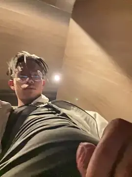 Stripchat Nude Webcam of Andres_boy252