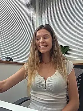Stripchat Free Live Porn of lucie_mehott