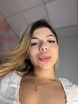 Stripchat Adult Webcam of AngelBlushXXX