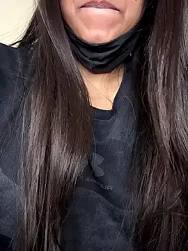 Stripchat Sex Cam of Cute-Sakhi