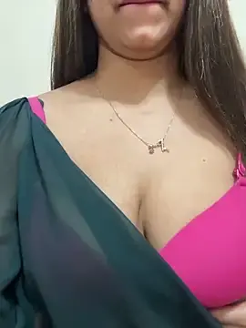 Stripchat Free Porn Cam of Cute-Sakhi