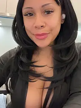 Stripchat Free Porn Cam of HaileyDiana