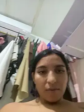 Stripchat Adult Video Chat of JanyLunaBJ