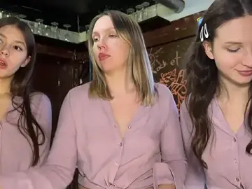 Stripchat Best live sex cam show of dirtypub